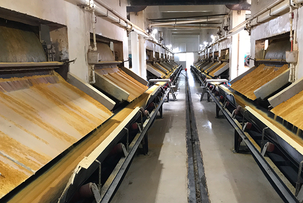 工業(yè)級聚合氯化鋁生產(chǎn)車間